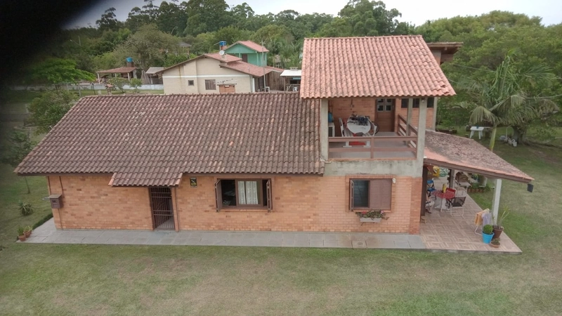 Maravilhoso Sítio na Lagoa dos Quadros: 1ª foto da galeria de imagens do imóvel