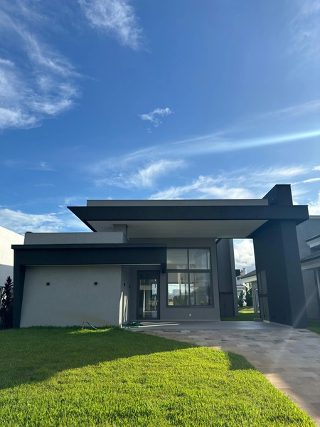 CASA COM 4 SUITES- COSTA SERENA: 1ª foto da galeria de imagens do imóvel
