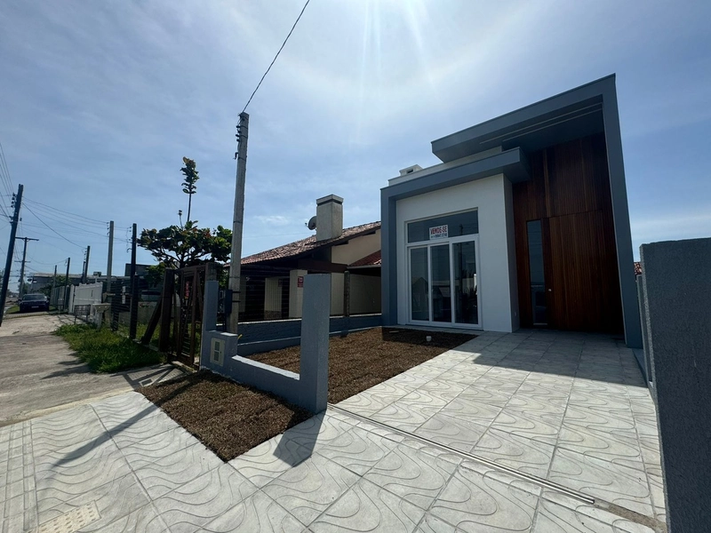 CASA ALTO PADRÃO 3 DORMITÓRIOS PRÓXIMO AO MAR: 2ª foto da galeria de imagens do imóvel