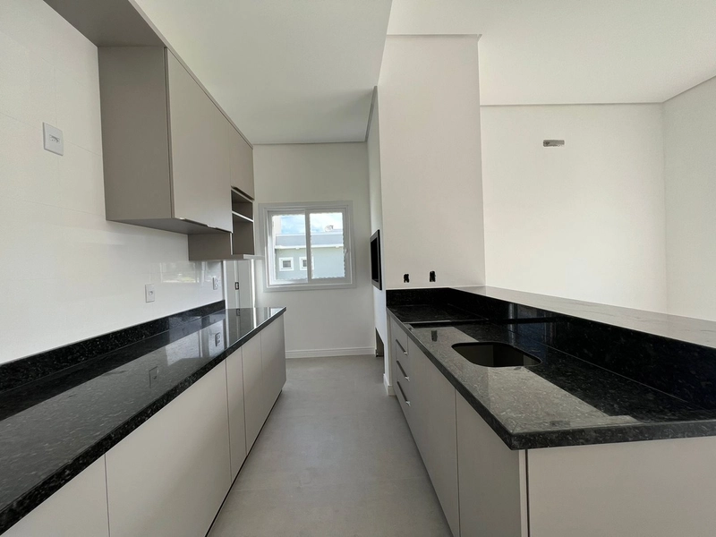 Linda Casa com Piscina no Condomínio Dubai!: 7ª foto da galeria de imagens do imóvel