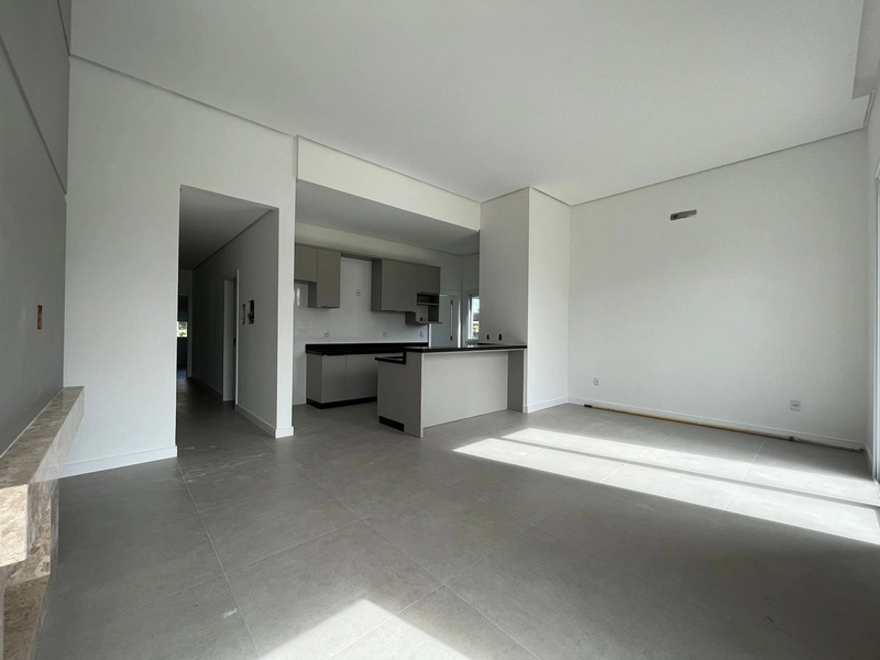 Linda Casa com Piscina no Condomínio Dubai!: 4ª foto da galeria de imagens do imóvel