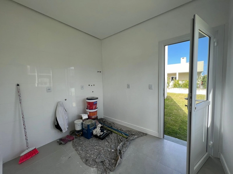 Linda Casa com Piscina no Condomínio Dubai!: 8ª foto da galeria de imagens do imóvel