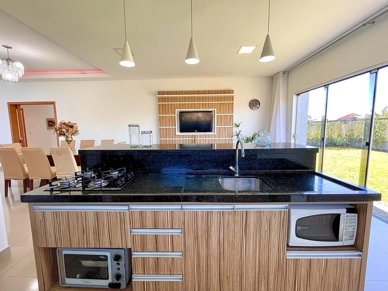 CASA ACONCHEGANTE NO CONDOMINIO DUBAI RESORT: 26ª foto da galeria de imagens do imóvel
