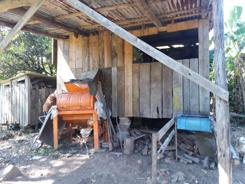 ÁREA RURAL COM CASA ALVENARIA E MAQUINÉ- RS: 11ª foto da galeria de imagens do imóvel