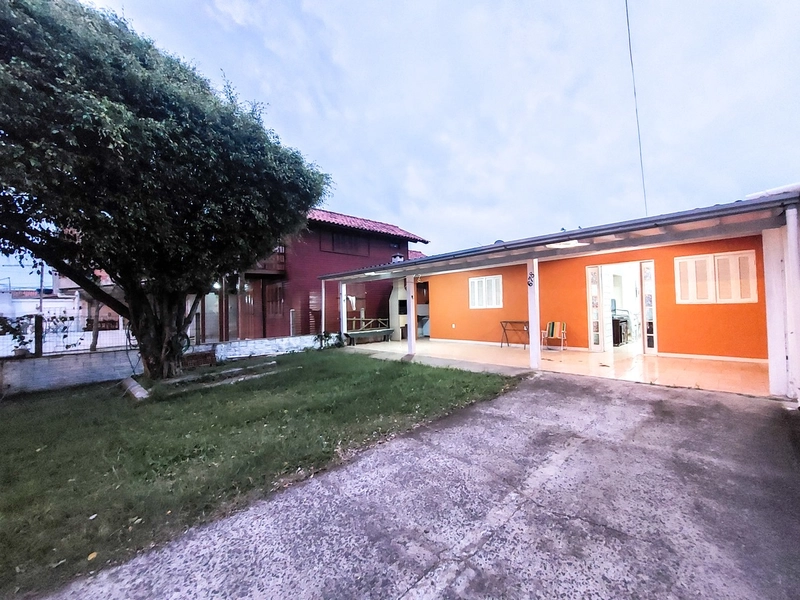 Excelente Casa em Ótima Localização !!!!!: 1ª foto da galeria de imagens do imóvel