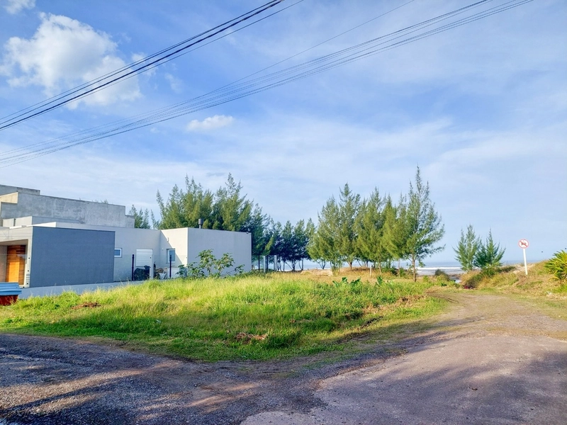 EXCELENTE TERRENO NO BAIRRO ZONA NORTE: 5ª foto da galeria de imagens do imóvel