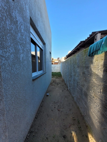 CASA GEMINADA ACONCHEGANTE- JARDIM BEIRA MAR: 10ª foto da galeria de imagens do imóvel