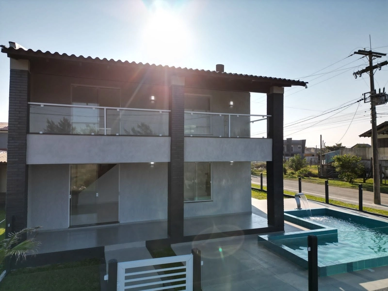 SOBRADO BEIRA MAR EM CAPÃO DA CANOA: 43ª foto da galeria de imagens do imóvel