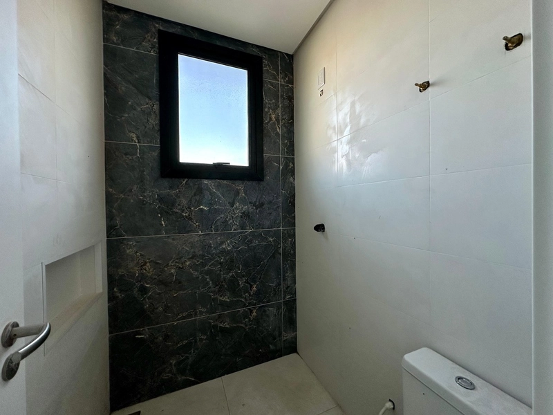 CASA ESTILO CONDOMÍNIO FECHADO - 3 SUÍTES - PRÓXIMO AO MAR: 20ª foto da galeria de imagens do imóvel