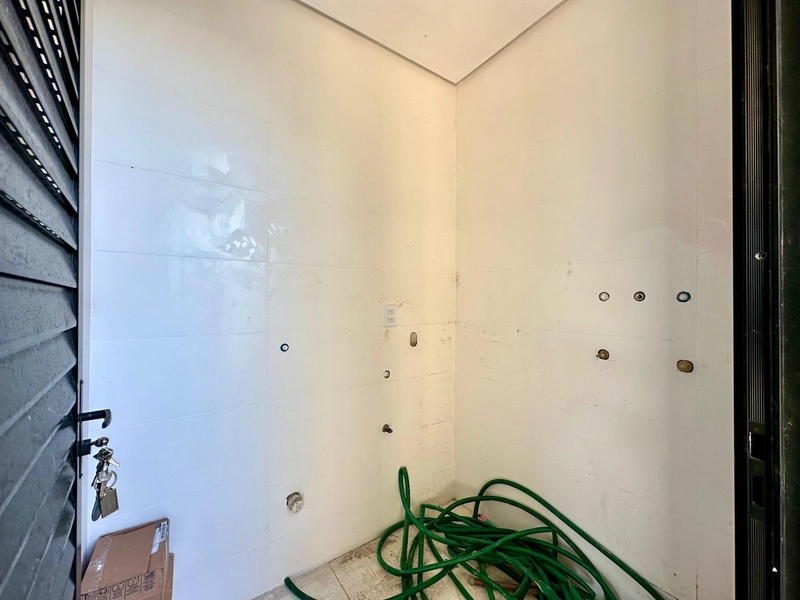 CASA ESTILO CONDOMÍNIO FECHADO - 3 SUÍTES - PRÓXIMO AO MAR: 10ª foto da galeria de imagens do imóvel