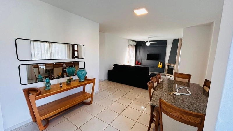 Casa 3 dormitórios poucos metros do mar!: 12ª foto da galeria de imagens do imóvel