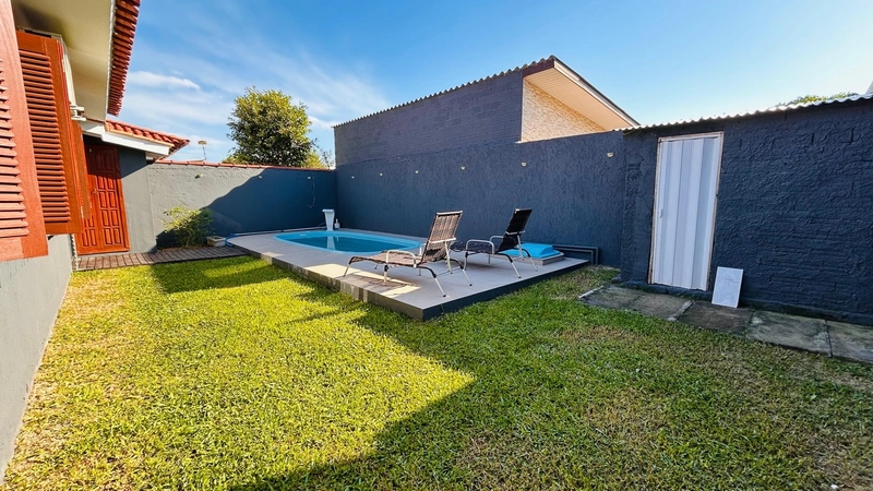 Casa 3 dormitórios poucos metros do mar!: 6ª foto da galeria de imagens do imóvel