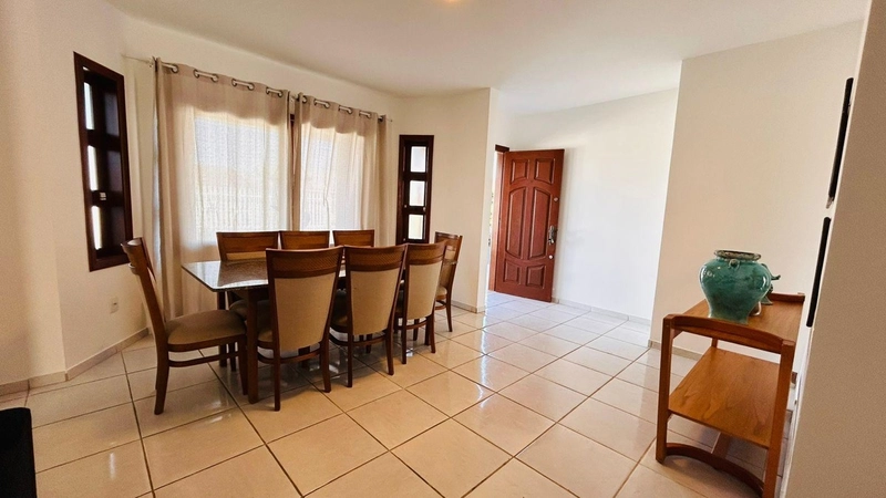Casa 3 dormitórios poucos metros do mar!: 15ª foto da galeria de imagens do imóvel