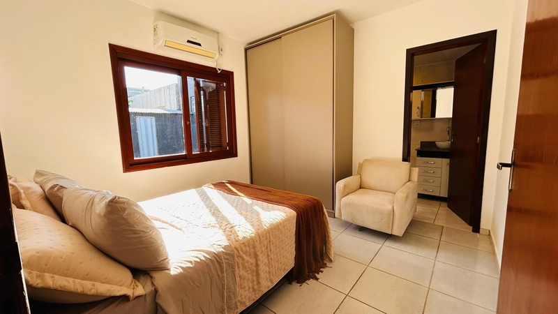 Casa 3 dormitórios poucos metros do mar!: 26ª foto da galeria de imagens do imóvel