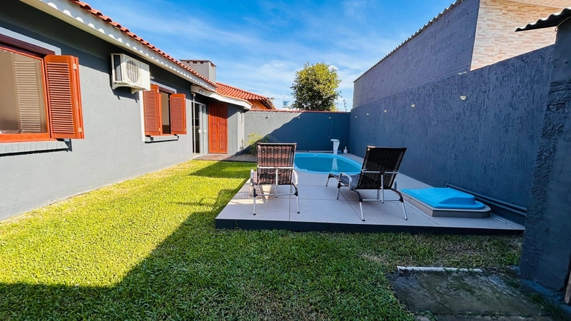 Casa 3 dormitórios poucos metros do mar!: 5ª foto da galeria de imagens do imóvel