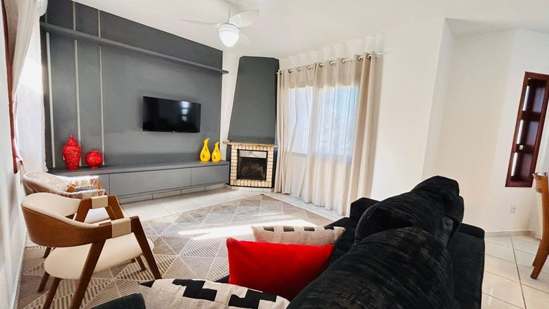 Casa 3 dormitórios poucos metros do mar!: 20ª foto da galeria de imagens do imóvel