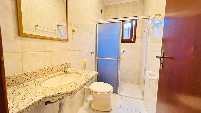 Casa 3 dormitórios poucos metros do mar!: 29ª foto da galeria de imagens do imóvel