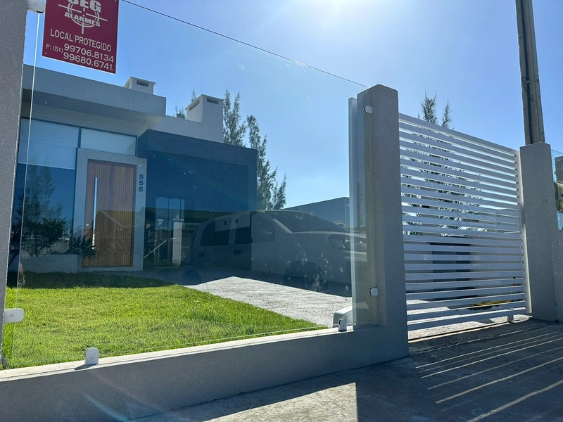 Casa mobiliada poucas quadras do mar: 5ª foto da galeria de imagens do imóvel