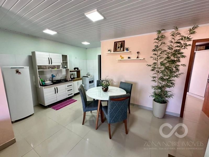 Ampla Casa no Bairro Santo Antônio!: 13ª foto da galeria de imagens do imóvel