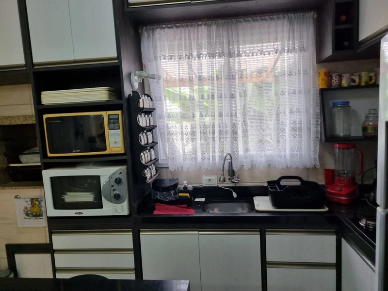 EXCELENTE SOBRADO PERTO DO MAR - 3 DORMITÓRIOS: 11ª foto da galeria de imagens do imóvel