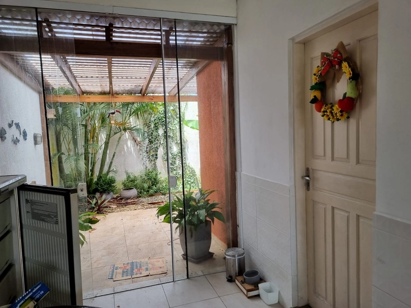 EXCELENTE SOBRADO PERTO DO MAR - 3 DORMITÓRIOS: 33ª foto da galeria de imagens do imóvel