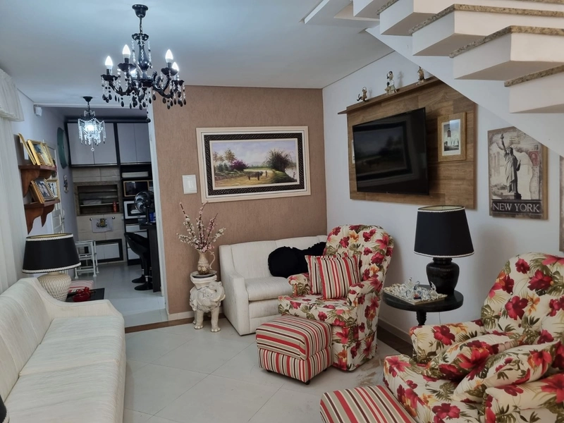 EXCELENTE SOBRADO PERTO DO MAR - 3 DORMITÓRIOS: 6ª foto da galeria de imagens do imóvel