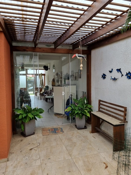 EXCELENTE SOBRADO PERTO DO MAR - 3 DORMITÓRIOS: 32ª foto da galeria de imagens do imóvel