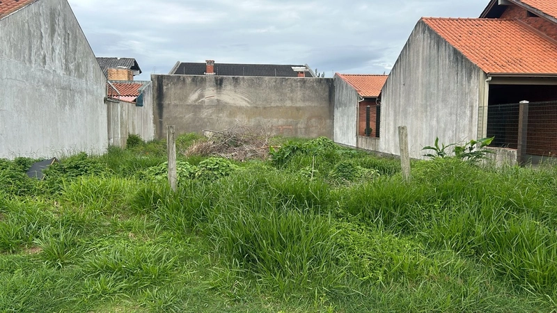 Terreno Na Zona Norte em Capão da Canoa: 1ª foto da galeria de imagens do imóvel