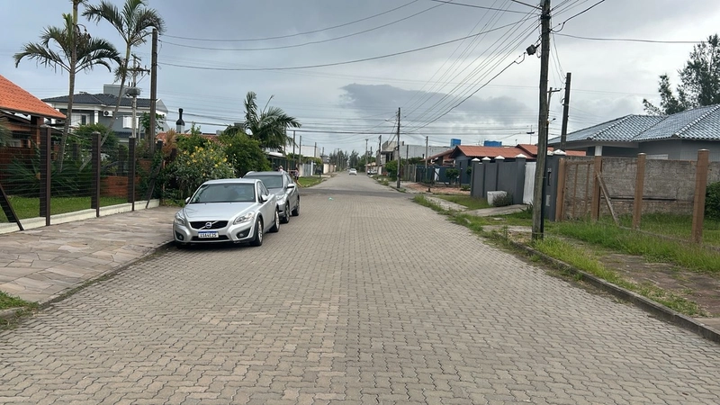 Terreno Na Zona Norte em Capão da Canoa: 3ª foto da galeria de imagens do imóvel