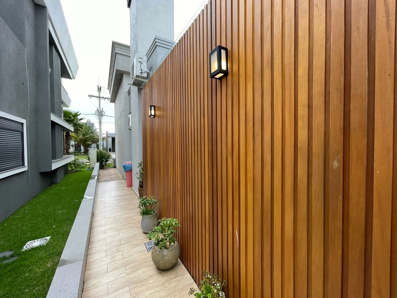 Belissíma casa no condomínio Dubai Resort: 21ª foto da galeria de imagens do imóvel
