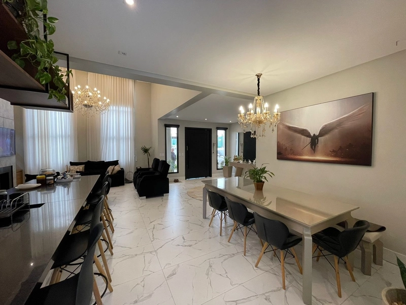 Belissíma casa no condomínio Dubai Resort: 5ª foto da galeria de imagens do imóvel