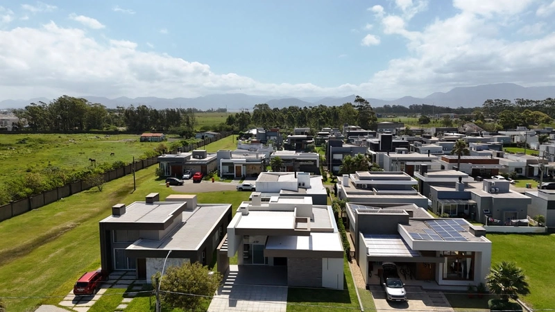 CASA NO DUBAÍ: 32ª foto da galeria de imagens do imóvel