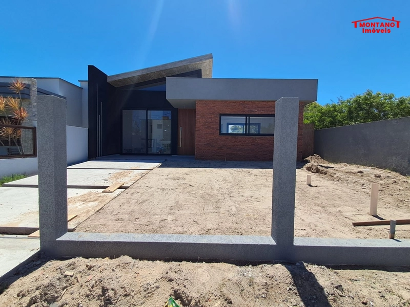 Casa Ampla Com Piscina - 2 Quadras Do Mar!: 6ª foto da galeria de imagens do imóvel