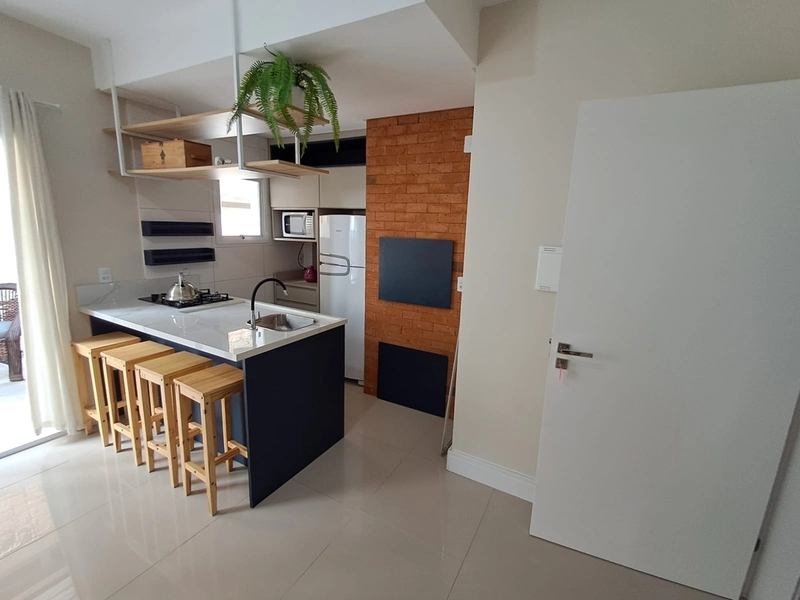 Lindo Apartamento Mobiliado na Zona Nova!