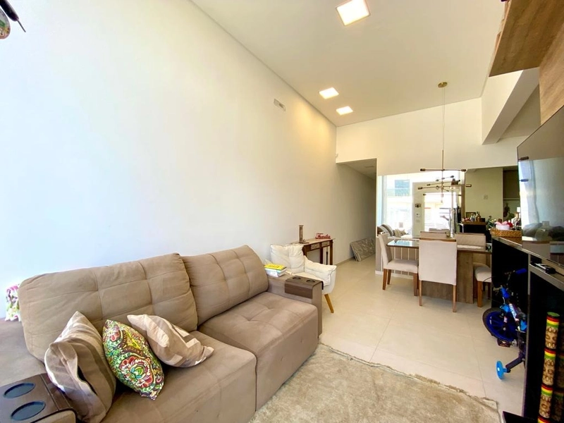 LINDA CASA NO JARDIM BEIRA MAR --- PÉ NA AREIA ---: 21ª foto da galeria de imagens do imóvel