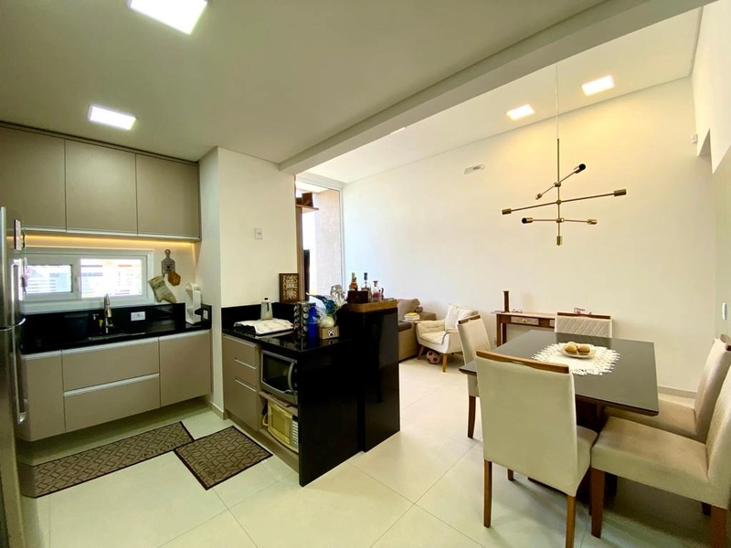 LINDA CASA NO JARDIM BEIRA MAR --- PÉ NA AREIA ---: 18ª foto da galeria de imagens do imóvel