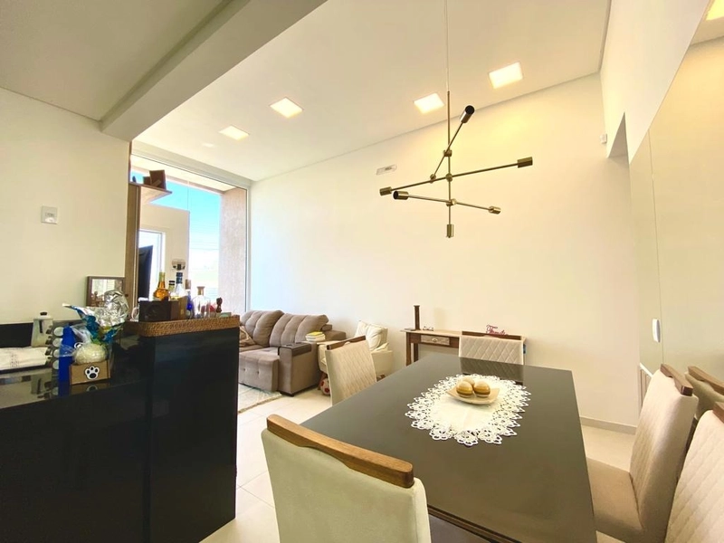 LINDA CASA NO JARDIM BEIRA MAR --- PÉ NA AREIA ---: 7ª foto da galeria de imagens do imóvel