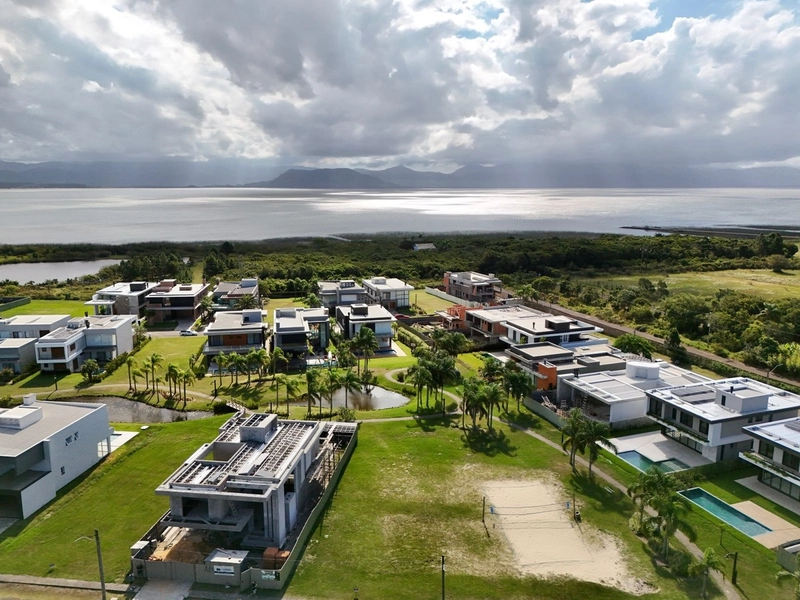 CONDOMÍNIO CAPÃO ILHAS RESORT LOTE À VENDA: 1ª foto da galeria de imagens do imóvel