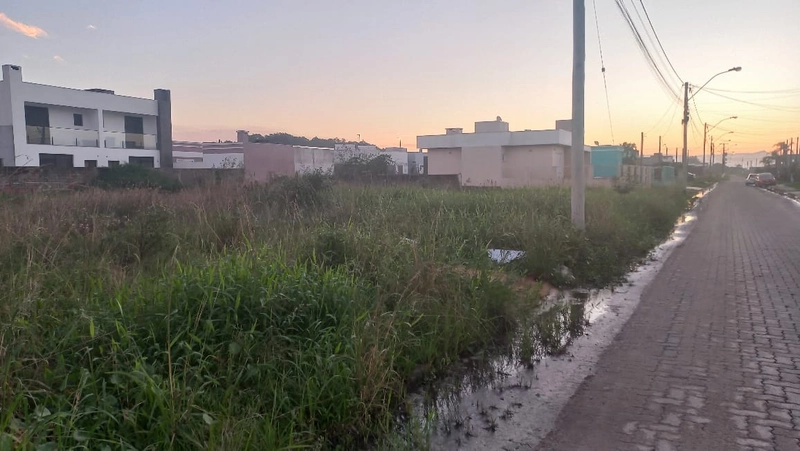 TERRENO NO LOTEAMENTO NOVA GUARANI: 1ª foto da galeria de imagens do imóvel
