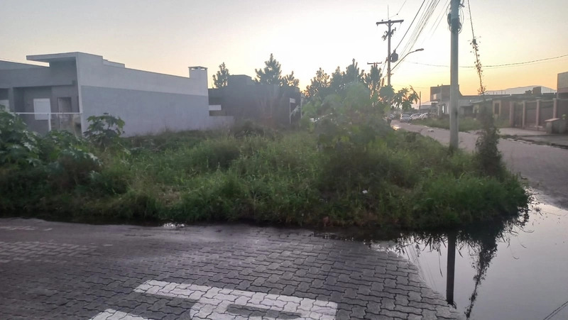 TERRENO DE ESQUINA NO LOTEAMENTO NOVA GUARANI: 4ª foto da galeria de imagens do imóvel