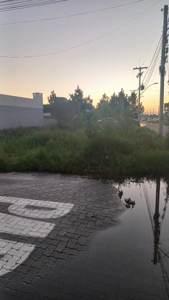 TERRENO DE ESQUINA NO LOTEAMENTO NOVA GUARANI: 3ª foto da galeria de imagens do imóvel