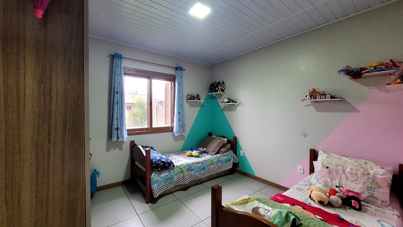 CASA A 2 QUADRAS DO MAR: 15ª foto da galeria de imagens do imóvel
