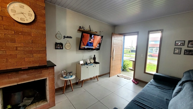 CASA A 2 QUADRAS DO MAR: 4ª foto da galeria de imagens do imóvel