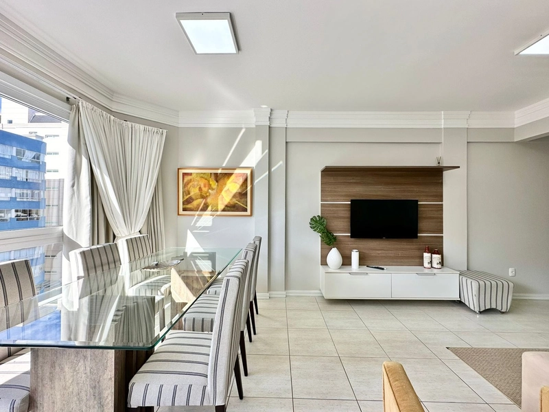 APARTAMENTO A VENDA : COM VISTA PARA O MAR: 7ª foto da galeria de imagens do imóvel