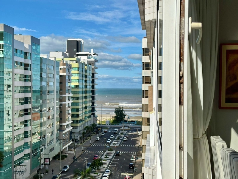 APARTAMENTO A VENDA : COM VISTA PARA O MAR: 3ª foto da galeria de imagens do imóvel
