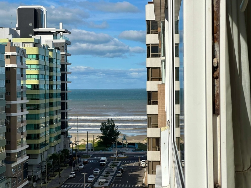 APARTAMENTO A VENDA : COM VISTA PARA O MAR: 2ª foto da galeria de imagens do imóvel