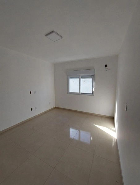 Casa Nova no Vilage - Capão Novo: 5ª foto da galeria de imagens do imóvel