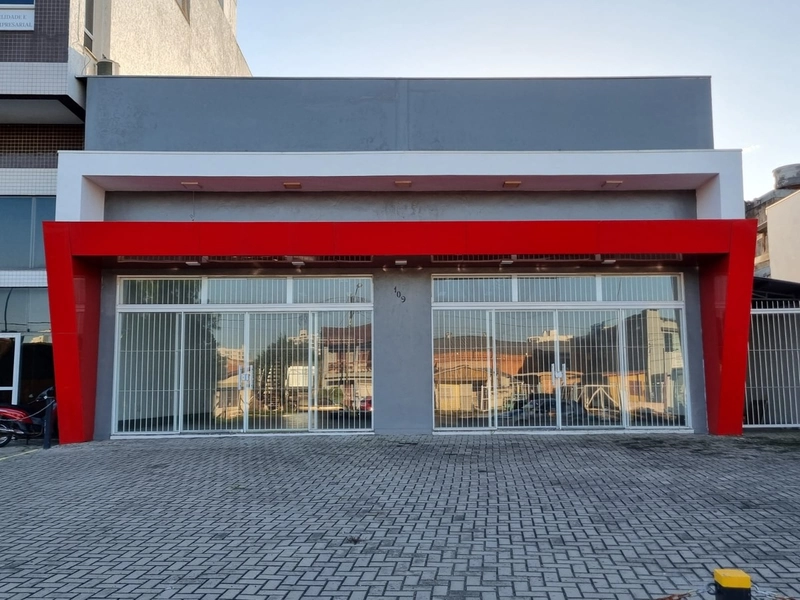 Amplo Pavilhão Bem Localizado Pronto para Uso em Capão da Canoa -RS: 3ª foto da galeria de imagens do imóvel