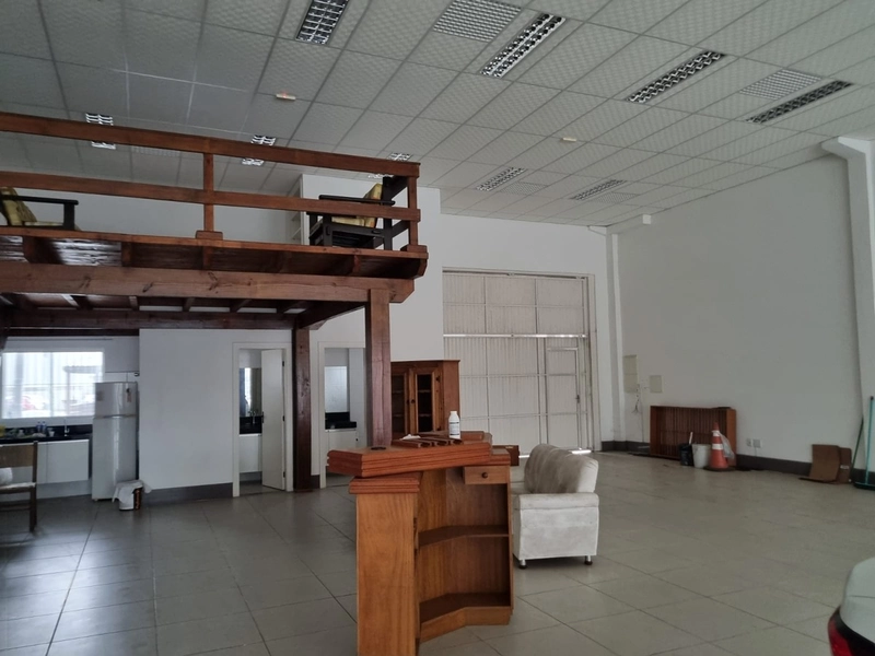Amplo Pavilhão Bem Localizado Pronto para Uso em Capão da Canoa -RS: 13ª foto da galeria de imagens do imóvel