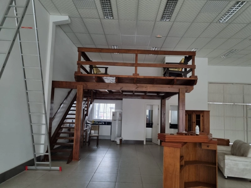 Amplo Pavilhão Bem Localizado Pronto para Uso em Capão da Canoa -RS: 12ª foto da galeria de imagens do imóvel